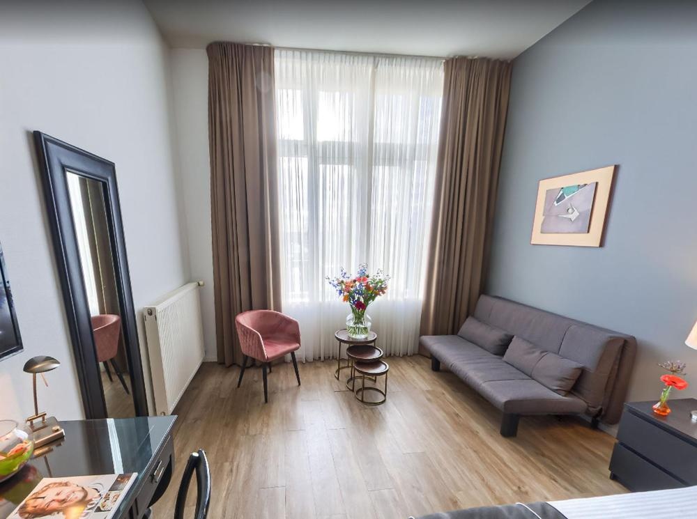 Hotel Chariot Image 17