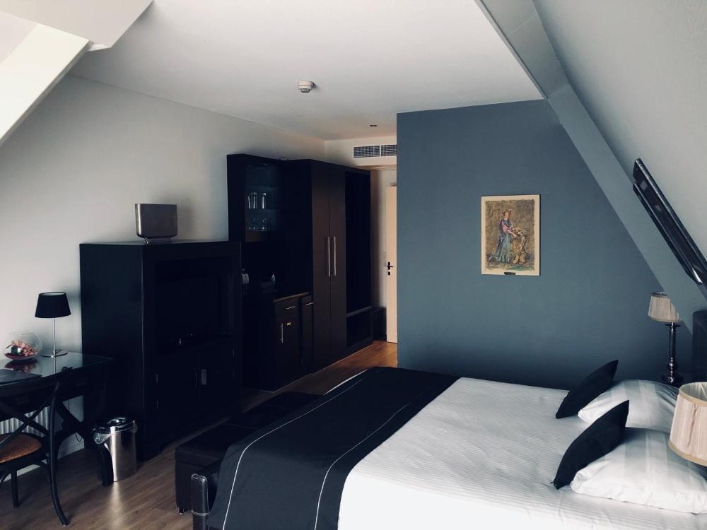 Hotel Chariot Image 38