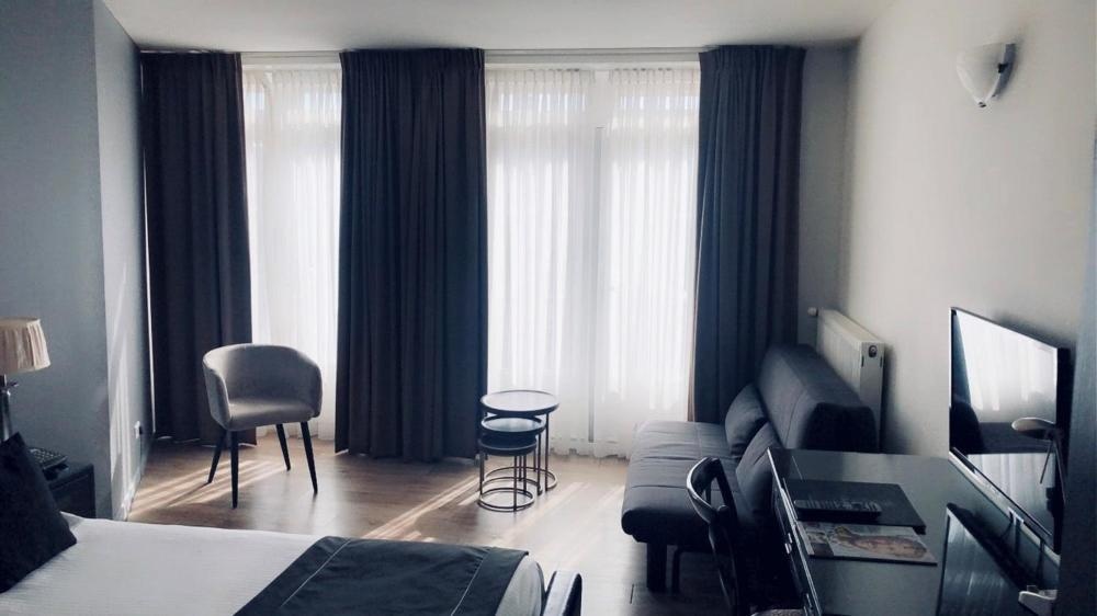 Hotel Chariot Image 6